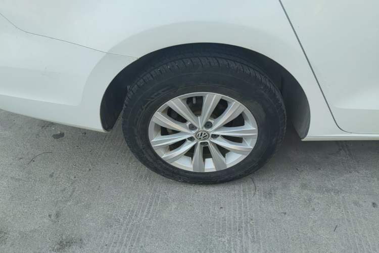 Used Volkswagen Bora 2018 1.5L Manual Fashion Model Right Rear Wheel Hub