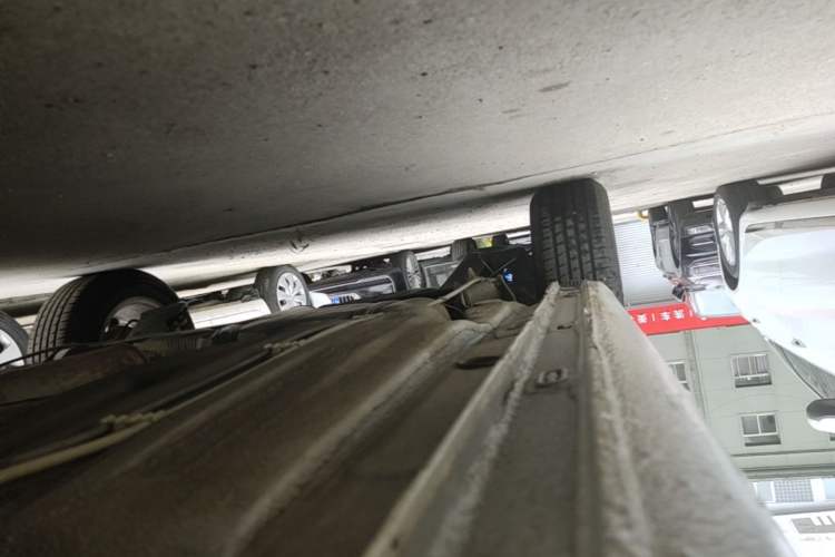 Used Volkswagen Bora 2018 1.5L Automatic Fashion Model Right Side Sill