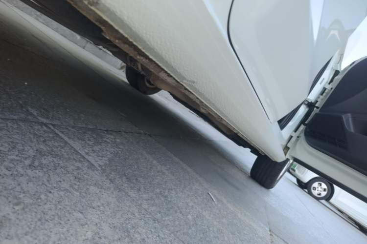 Used Volkswagen Bora 2018 1.5L Automatic Fashion Model Right Side Sill