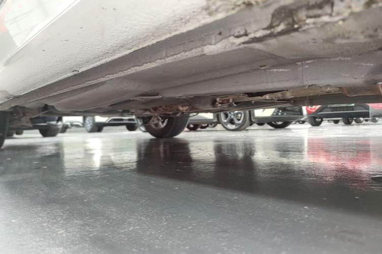 Used Volkswagen Bora 2018 1.5L Automatic Comfort Model Right Side Sill