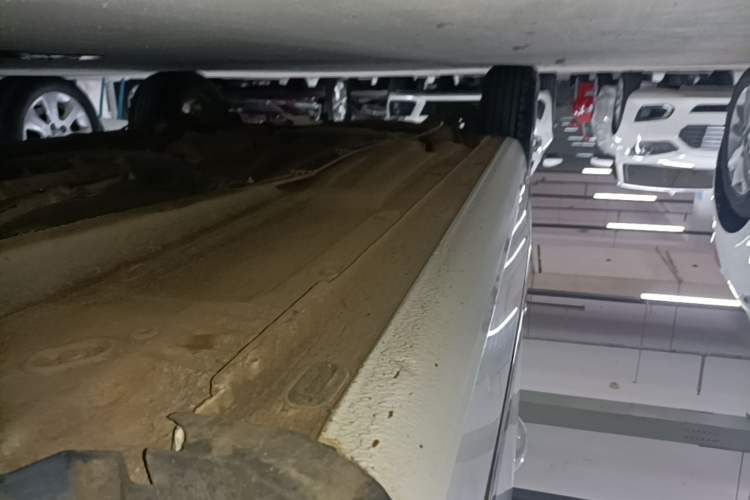Used Volkswagen Bora 2018 1.5L Automatic Fashion Model Right Side Sill