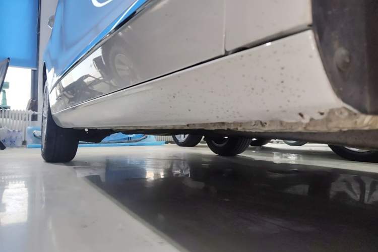 Used Volkswagen Bora 2018 1.5L Automatic Comfort Model Right Side Sill