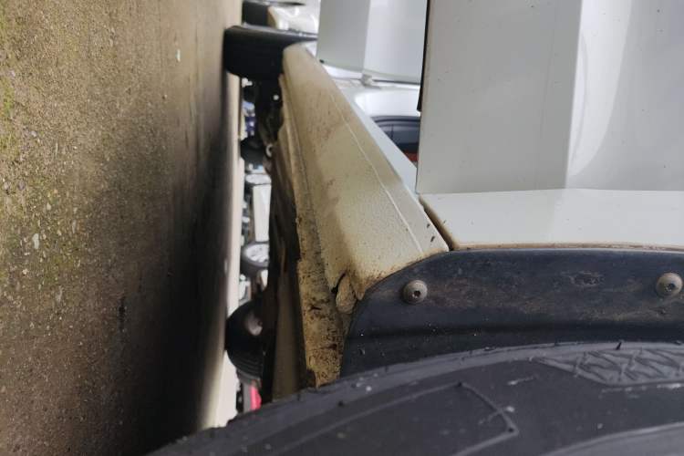 Used Volkswagen Bora 2018 1.5L Automatic Fashion Model Right Side Sill