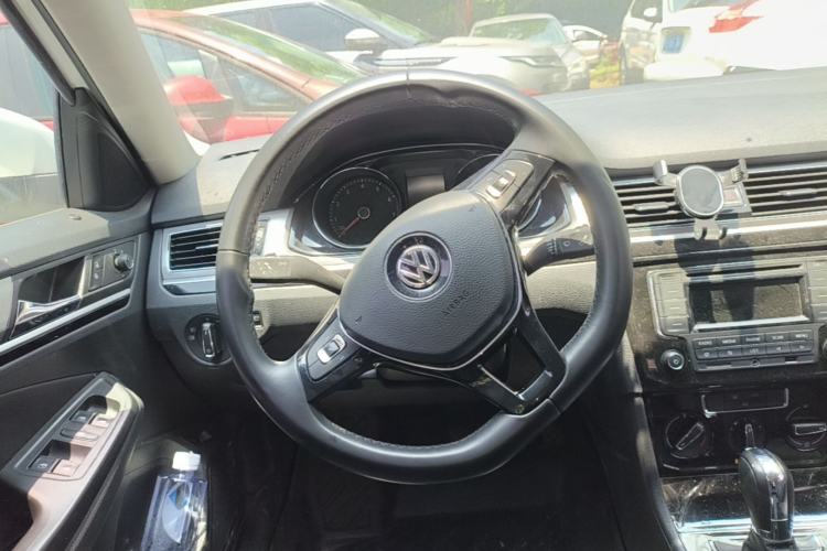 Used Volkswagen Bora 2018 1.5L Automatic Comfort Model Steering Wheel