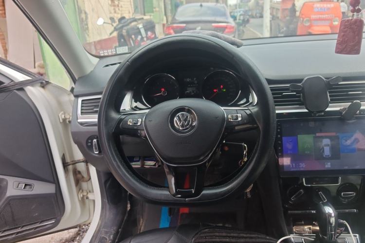 Used Volkswagen Bora 2018 1.5L Automatic Comfort Model Steering Wheel