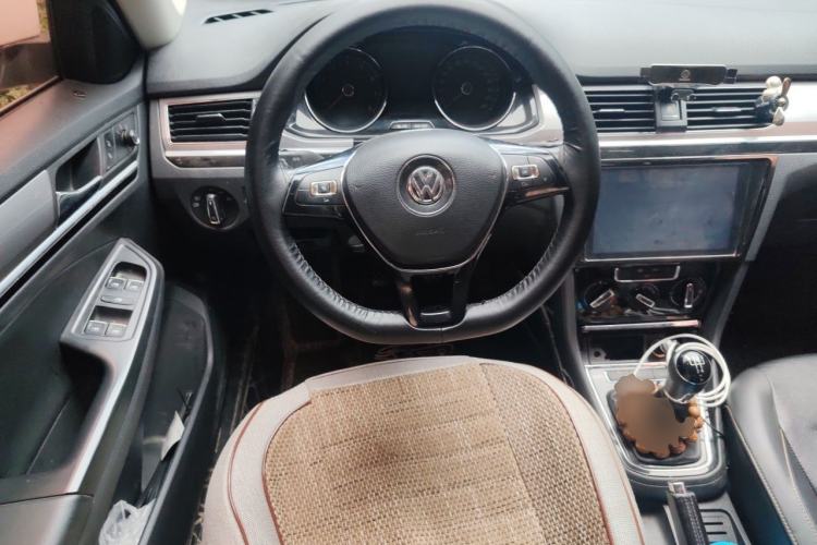 Used Volkswagen Bora 2018 1.5L Manual Comfort Model Steering Wheel