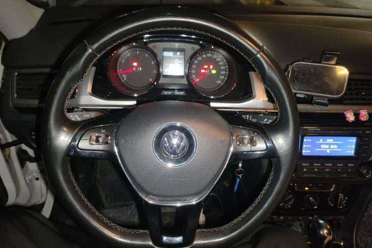 Used Volkswagen Bora 2018 1.5L Automatic Comfort Model Steering Wheel