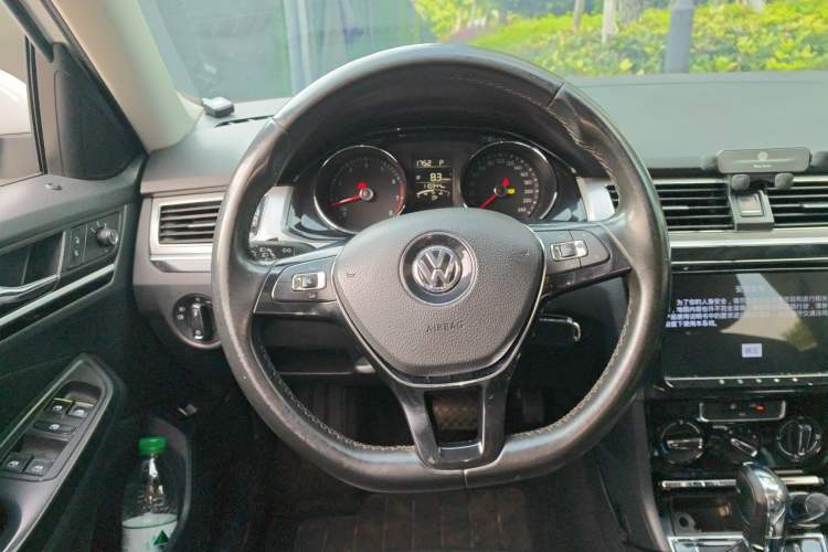Used Volkswagen Bora 2018 1.5L Automatic Comfort Model Steering Wheel