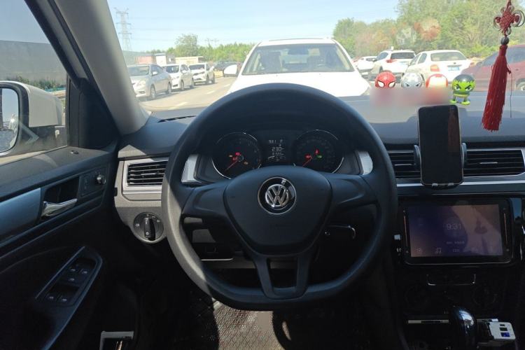 Used Volkswagen Bora 2018 1.5L Automatic Fashion Model Steering Wheel