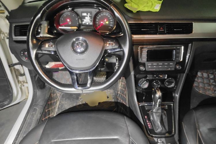 Used Volkswagen Bora 2018 1.5L Automatic Comfort Model Steering Wheel
