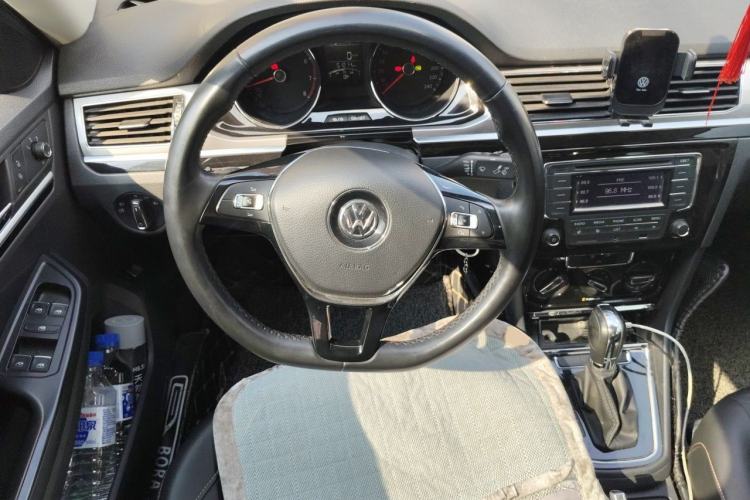 Used Volkswagen Bora 2018 1.5L Automatic Comfort Model Steering Wheel