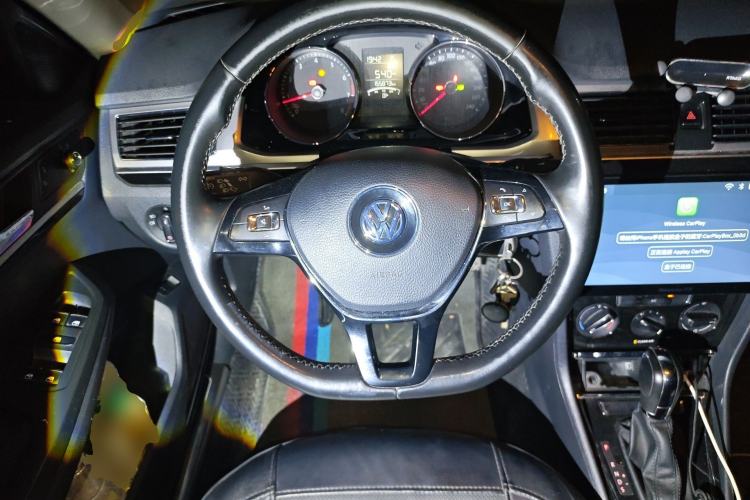 Used Volkswagen Bora 2018 1.5L Automatic Comfort Model Steering Wheel