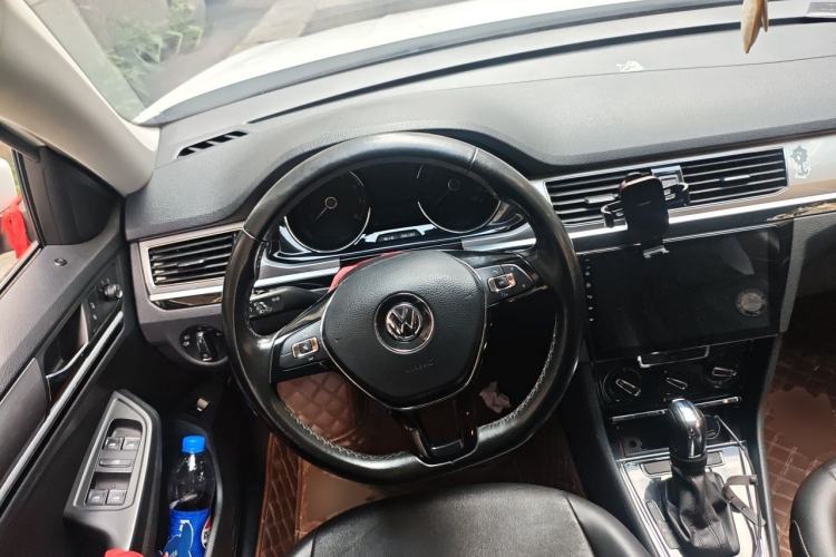 Used Volkswagen Bora 2018 1.5L Automatic Comfort Model Steering Wheel