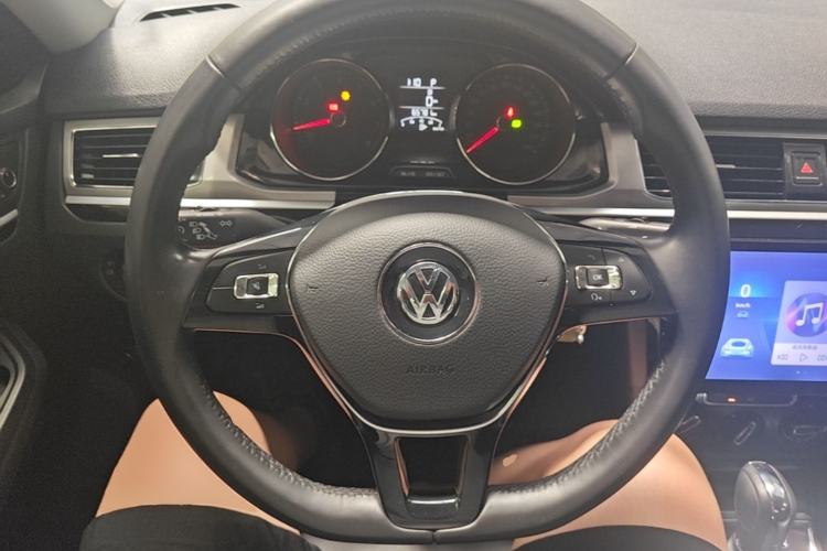 Used Volkswagen Bora 2018 1.5L Automatic Comfort Model Steering Wheel