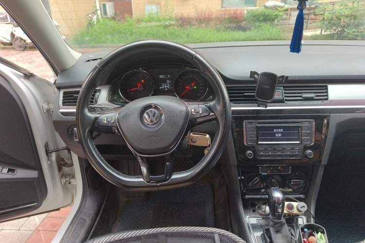 Used Volkswagen Bora 2018 1.5L Automatic Comfort Model Steering Wheel