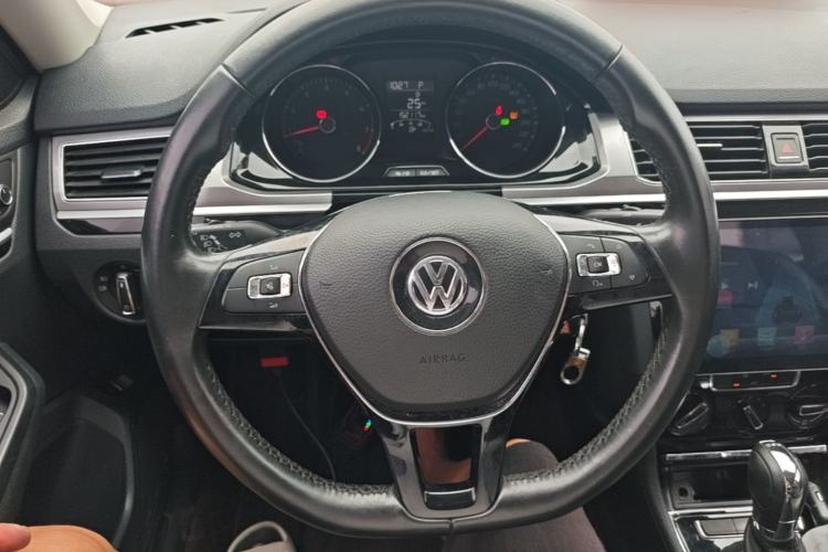 Used Volkswagen Bora 2018 230TSI DSG Comfort Model Steering Wheel