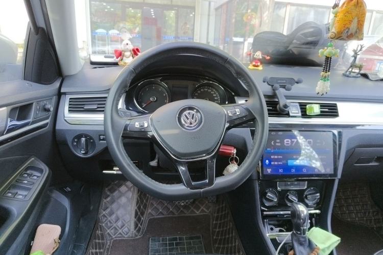 Used Volkswagen Bora 2018 1.5L Automatic Comfort Model Steering Wheel