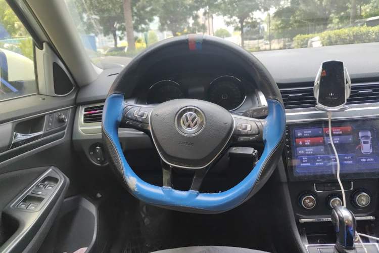 Used Volkswagen Bora 2018 1.5L Automatic Fashion Model Steering Wheel