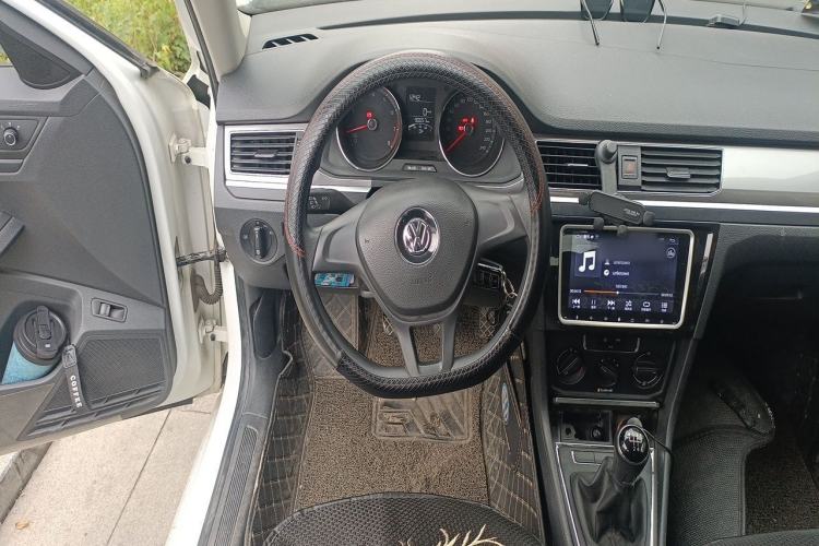 Used Volkswagen Bora 2018 1.5L Manual Fashion Model Steering Wheel
