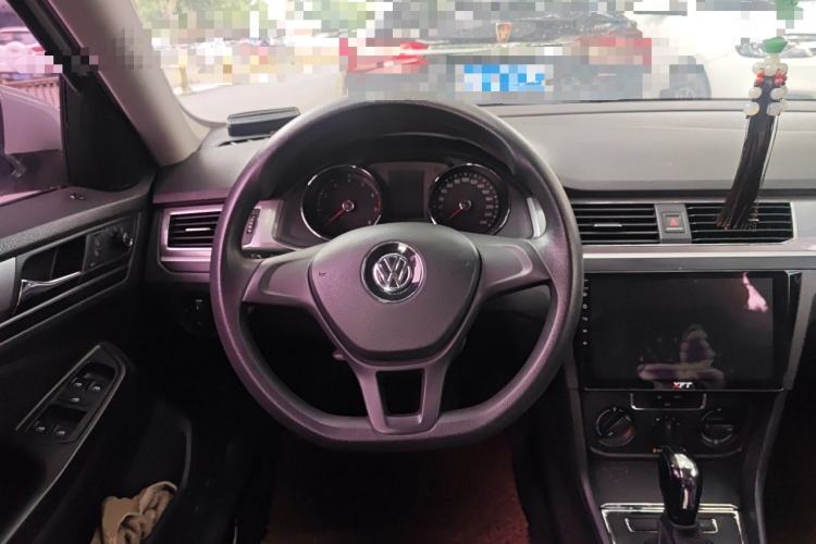 Used Volkswagen Bora 2018 1.5L Automatic Fashion Model Steering Wheel