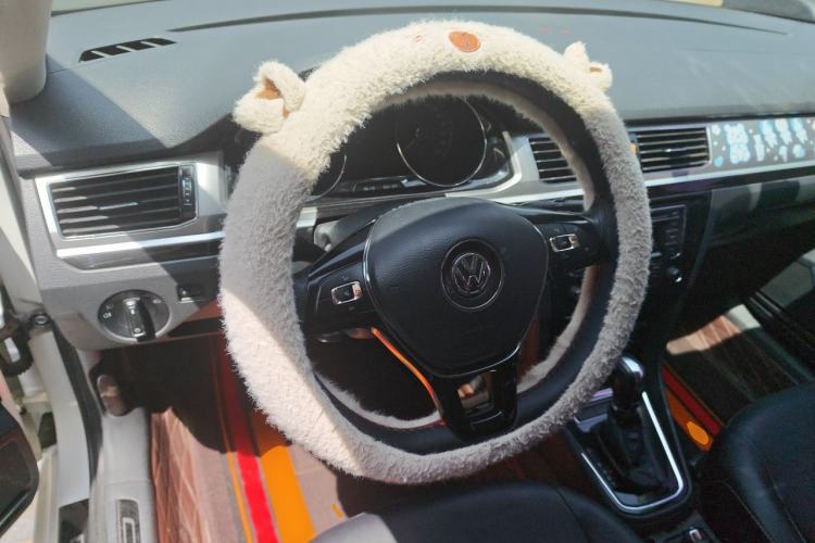 Used Volkswagen Bora 2018 1.5L Automatic Comfort Model Steering Wheel