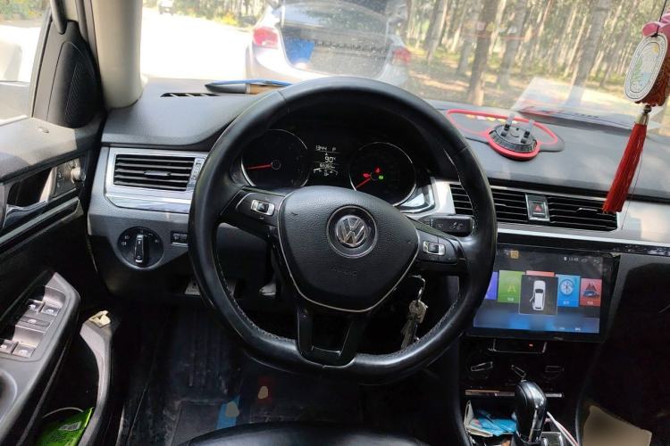 Used Volkswagen Bora 2018 1.5L Automatic Comfort Model Steering Wheel