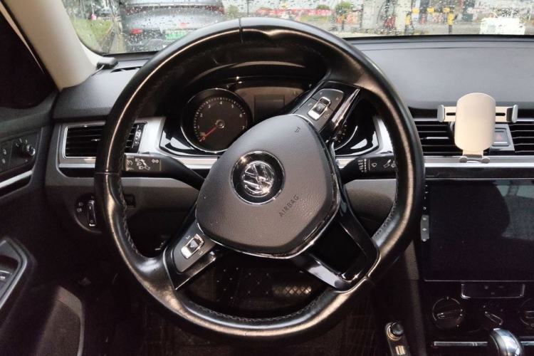 Used Volkswagen Bora 2018 1.5L Automatic Comfort Model Steering Wheel