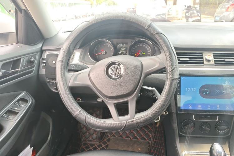 Used Volkswagen Bora 2018 1.5L Automatic Fashion Model Steering Wheel
