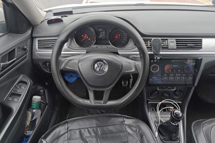 Used Volkswagen Bora 2018 1.5L Manual Fashion Model Steering Wheel