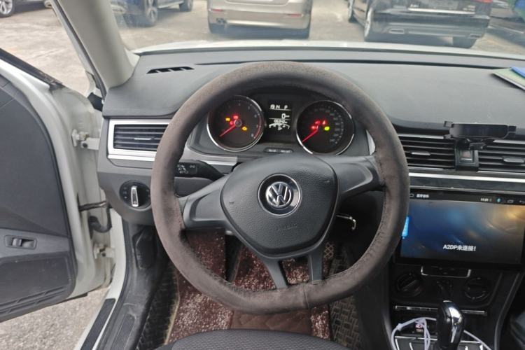 Used Volkswagen Bora 2018 1.5L Automatic Fashion Model Steering Wheel