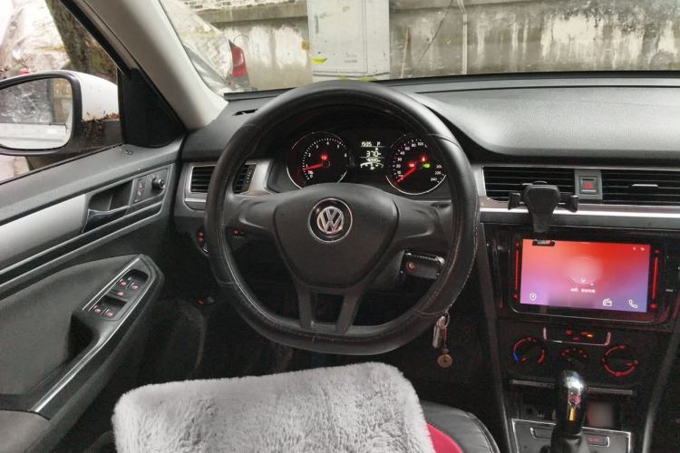 Used Volkswagen Bora 2018 1.5L Automatic Fashion Model Steering Wheel