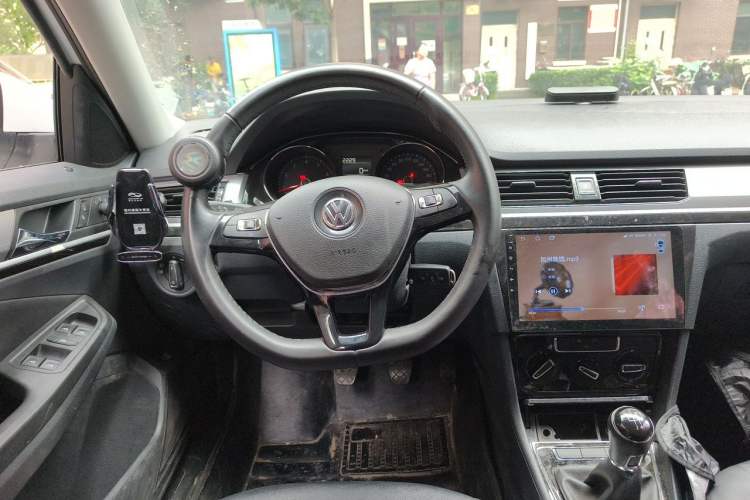 Used Volkswagen Bora 2018 1.5L Manual Comfort Model Steering Wheel