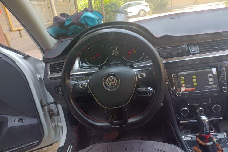 Used Volkswagen Bora 2018 1.5L Automatic Comfort Model Steering Wheel