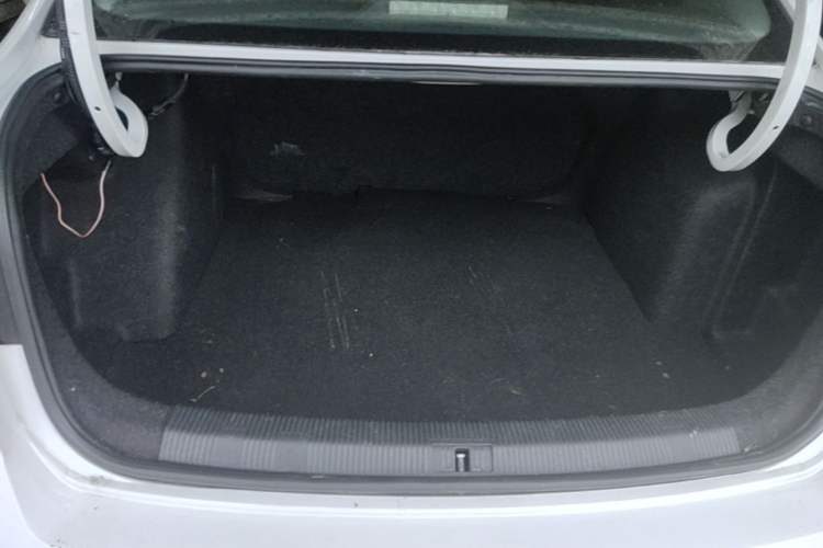 Used Volkswagen Bora 2018 1.5L Automatic Fashion Model Trunk