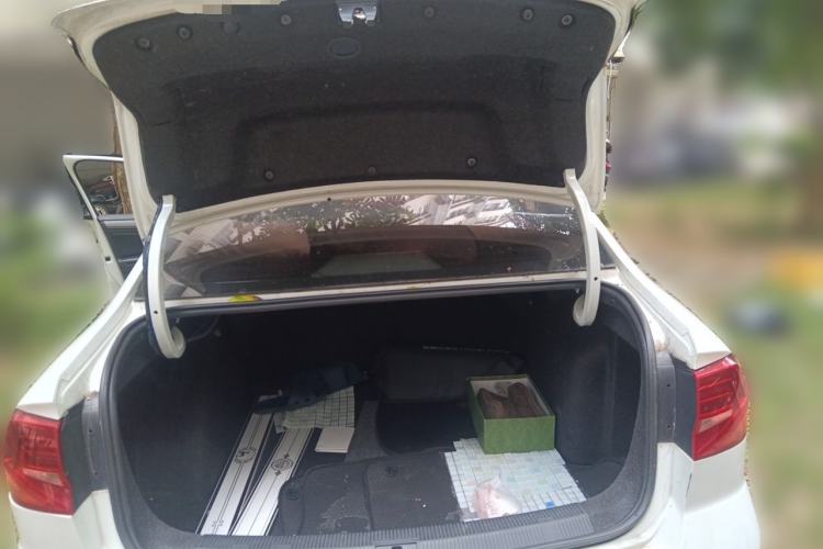 Used Volkswagen Bora 2018 1.5L Automatic Fashion Model Trunk