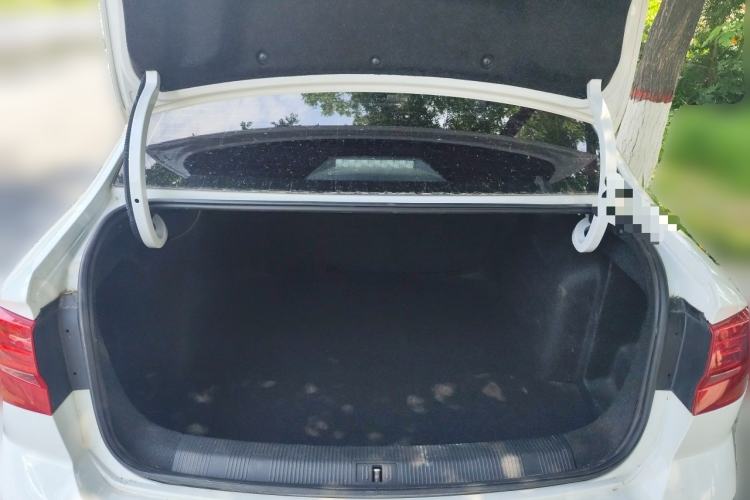 Used Volkswagen Bora 2018 1.5L Automatic Fashion Model Trunk