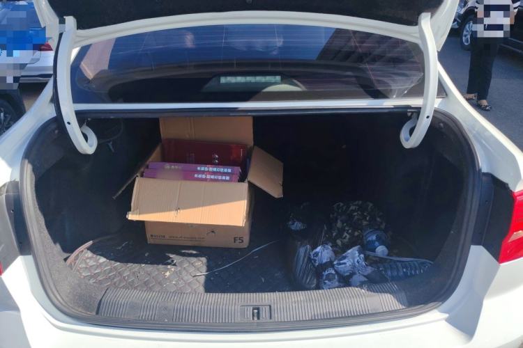 Used Volkswagen Bora 2018 1.5L Automatic Comfort Model Trunk