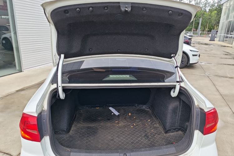 Used Volkswagen Bora 2018 1.5L Automatic Fashion Model Trunk