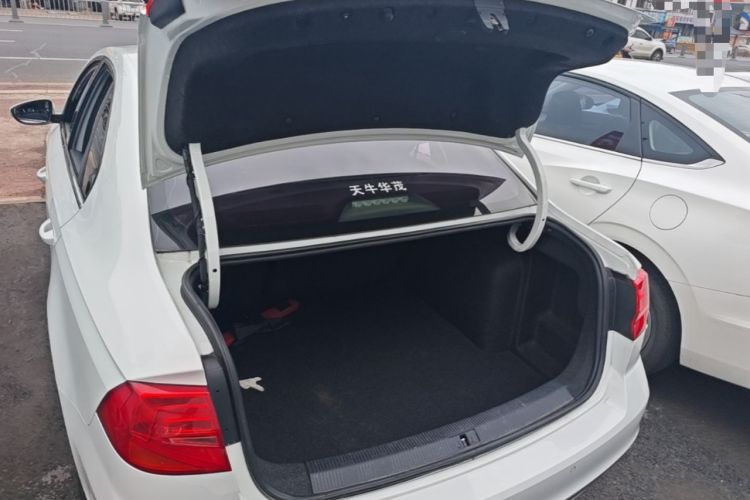 Used Volkswagen Bora 2018 230TSI DSG Comfort Model Trunk