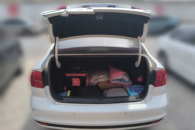 Used Volkswagen Bora 2018 1.5L Automatic Fashion Model Trunk