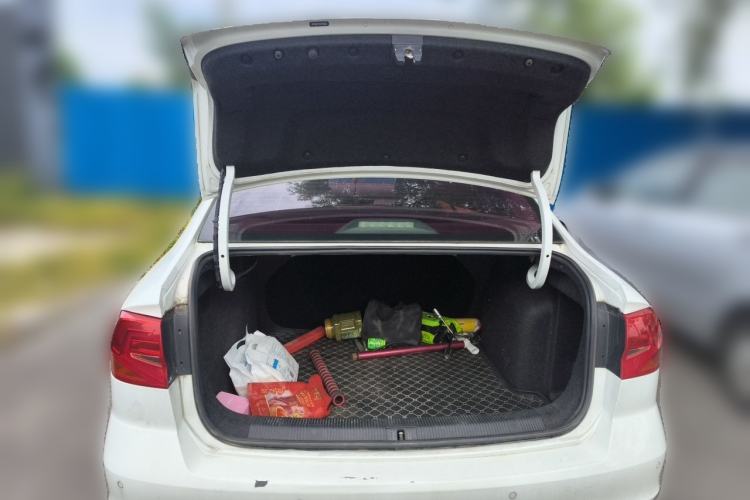 Used Volkswagen Bora 2018 1.5L Automatic Fashion Model Trunk