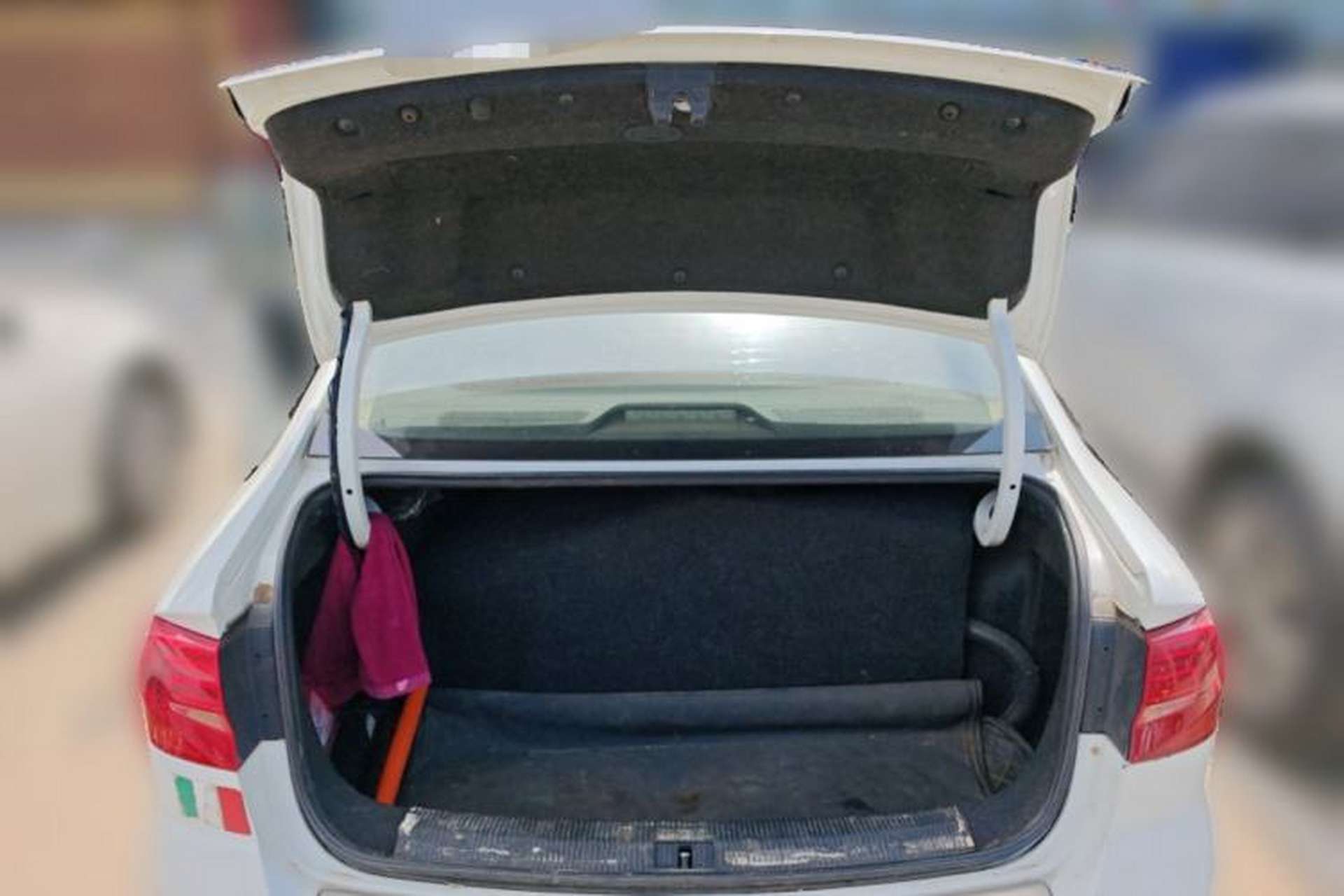 Used Volkswagen Bora 2018 1.5L Manual Fashion Model Trunk