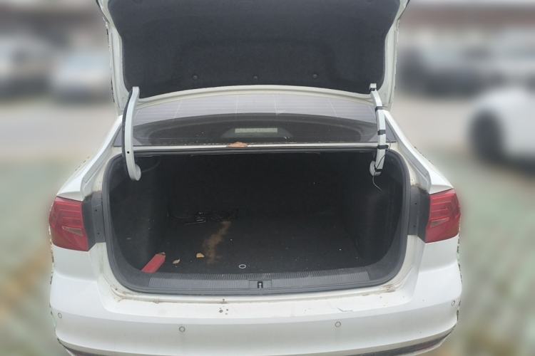 Used Volkswagen Bora 2018 1.5L Automatic Fashion Model Trunk