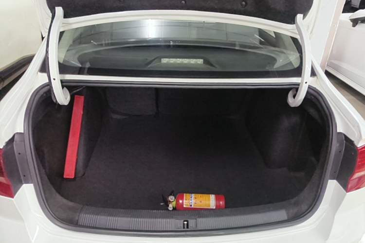 Used Volkswagen Bora 2018 1.5L Automatic Comfort Model Trunk