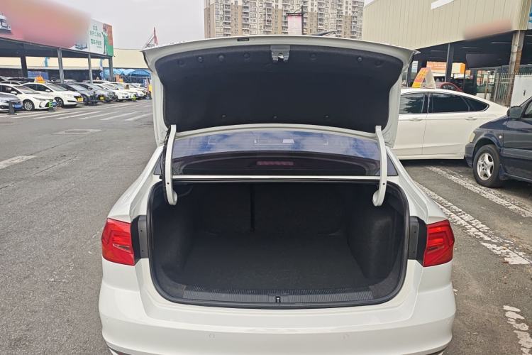 Used Volkswagen Bora 2018 1.5L Automatic Comfort Model Trunk