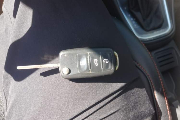 Used Volkswagen Bora 2018 1.5L Automatic Fashion Model Vehicle Key