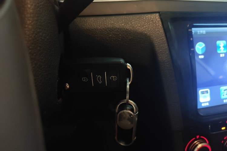 Used Volkswagen Bora 2018 1.5L Automatic Fashion Model Vehicle Key