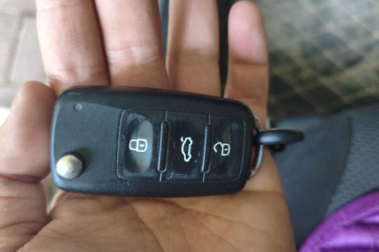 Used Volkswagen Bora 2018 1.5L Automatic Fashion Model Vehicle Key