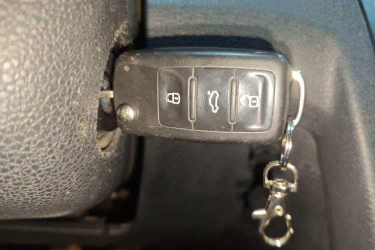 Used Volkswagen Bora 2018 1.5L Manual Fashion Model Vehicle Key
