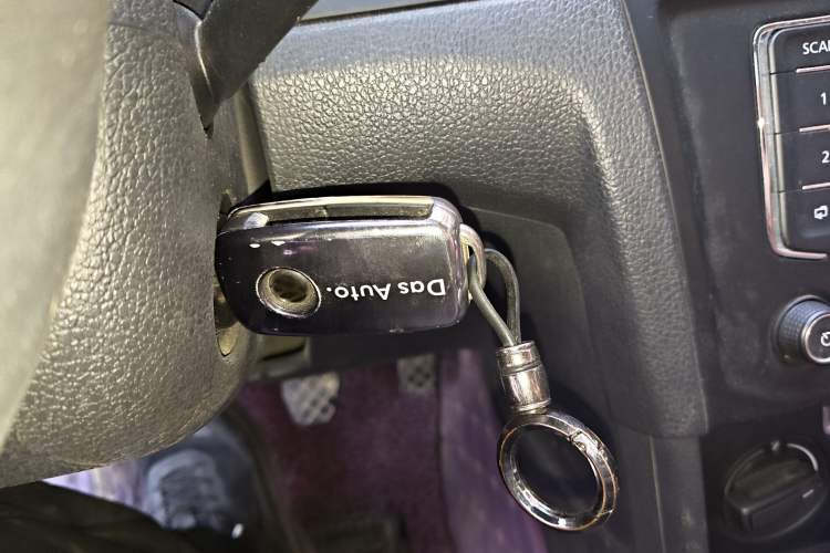 Used Volkswagen Bora 2018 1.5L Manual Fashion Model Vehicle Key